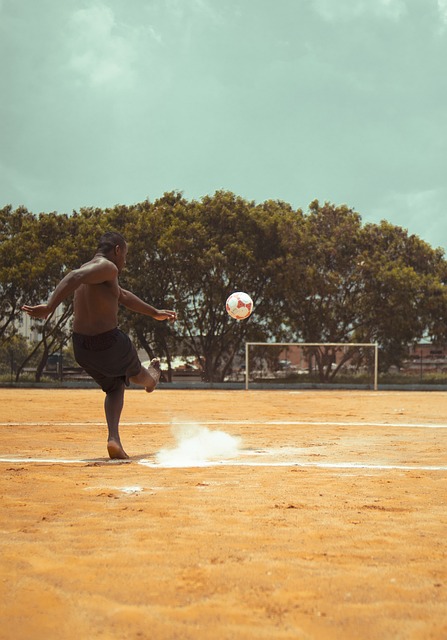 马德兴：中国足球管理组织没上道，没有协调好内卷和外战矛盾